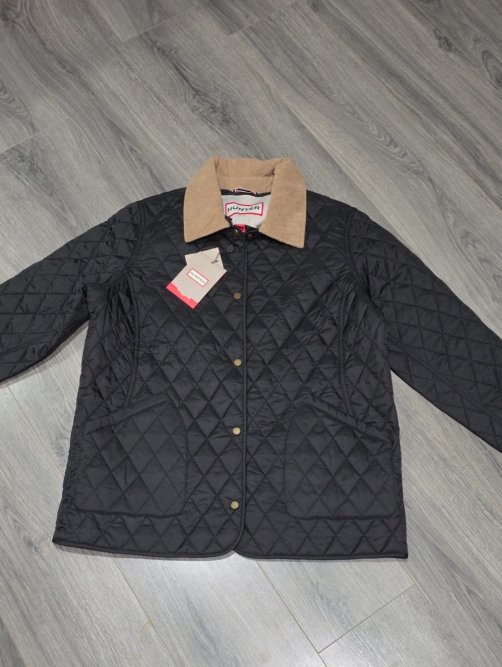 Hunter Black NWT Quilted Jacket with Tan Corduroy Collar